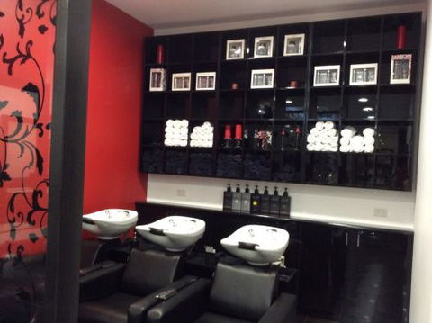Mystique Hair, Nails & Beauty - Adelaide Hairdresser 1