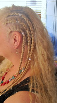 Hairdresser in Cooran QLD Adelaide Hairdresser Adelaide Hairdresser