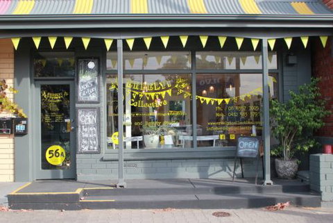 Erdelyi Collective - Adelaide Hairdresser 0