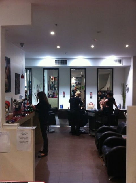 Itz All About Hair - Adelaide Hairdresser 1
