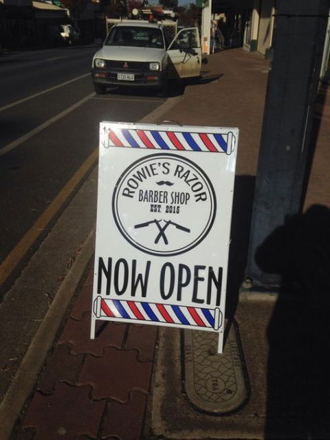 Rowie's Razor - Adelaide Hairdresser 1