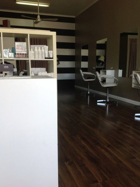 Rehab Lifestyle Salon - Adelaide Hairdresser 5