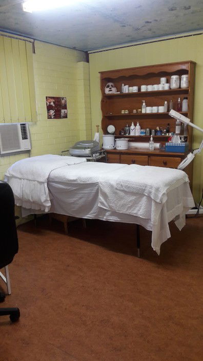 Renuka Hair & Beauty Salon - Adelaide Hairdresser 2