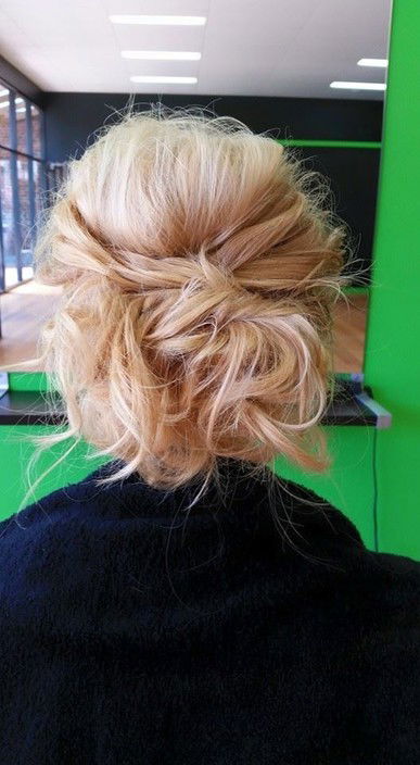 Utopia Hair And Beauty - Adelaide Hairdresser 7
