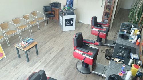 Hair B'Cos Mens Hairdresser Salisbury Plain