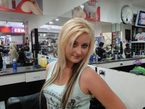 Pariz Hair Parabanks - Adelaide Hairdresser 7