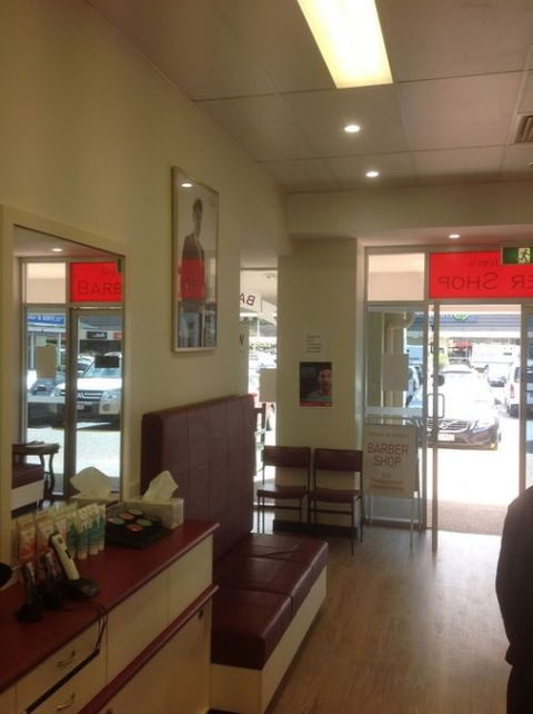 Shiony & Elton's Barber Shop - Adelaide Hairdresser 0