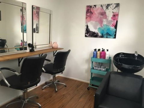 Nomadic Hair - Adelaide Hairdresser 1