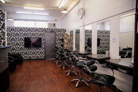 Hair La Natural Surfers Paradise - Adelaide Hairdresser 2