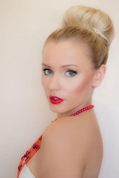 Laque Hair & Beauty - Adelaide Hairdresser 0