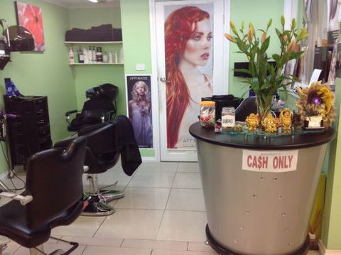 Jenny's Hair & Beauty Salon - Adelaide Hairdresser 4