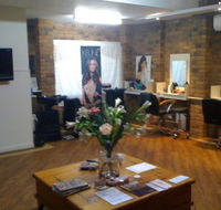 Sophisticuts Hair Salon - Adelaide Hairdresser